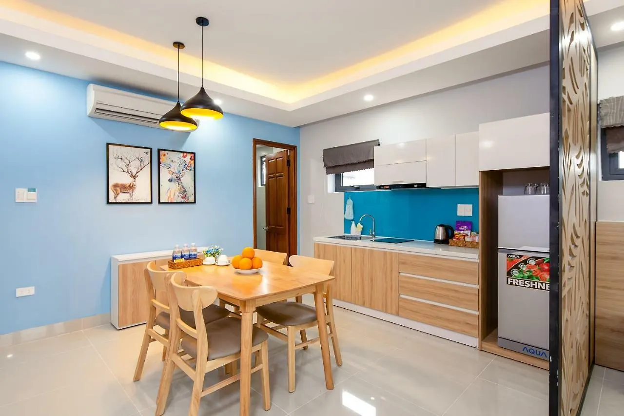 Happy House Apartment Da Nang 2*,